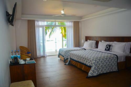 Sayura Beach Hotel