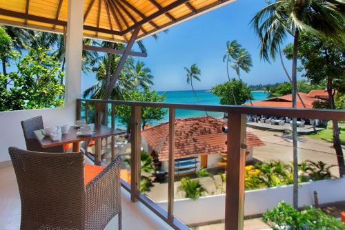Hotel Calamander Unawatuna Beach