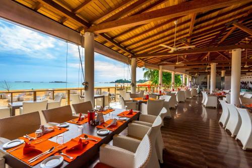 Hotel Calamander Unawatuna Beach