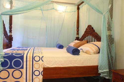 Hostal Tiny Royal Palace