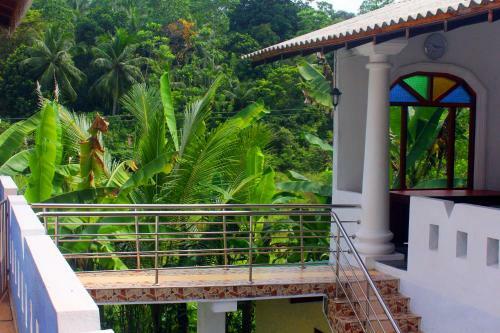 Hostal Tiny Royal Palace
