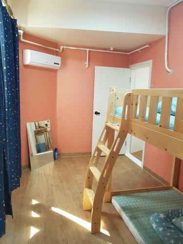 Hostal Sai Guest House