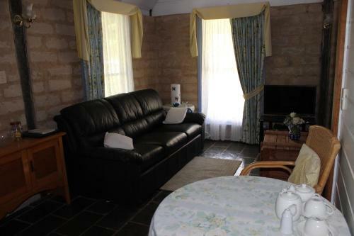 Bed & Breakfast Elinike Guest Cottages