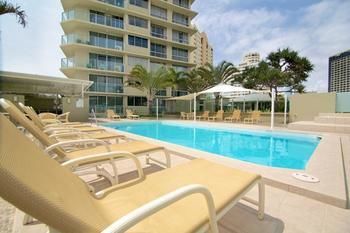 Hotel Hi-surf Beachfront Resort Apartments