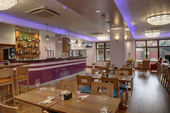 Airlink Hotel