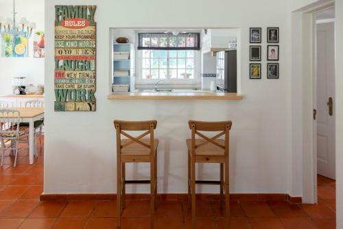 Hostal Parede Guest House