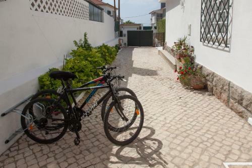 Hostal Parede Guest House