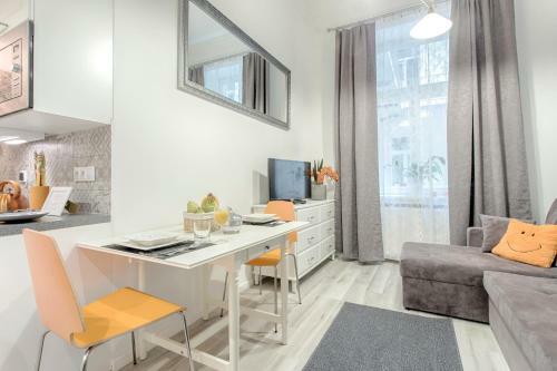 Tyzenhauz Apartments Old Town East