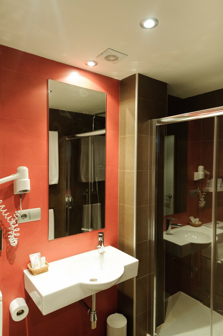 San Carlos Delicatessen Hotel