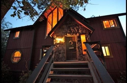 Lakeview Lodge