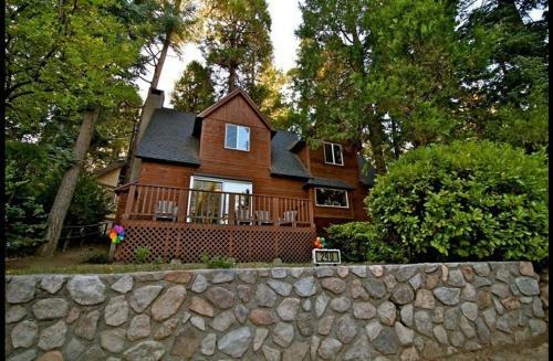 Honey Bear Lodge