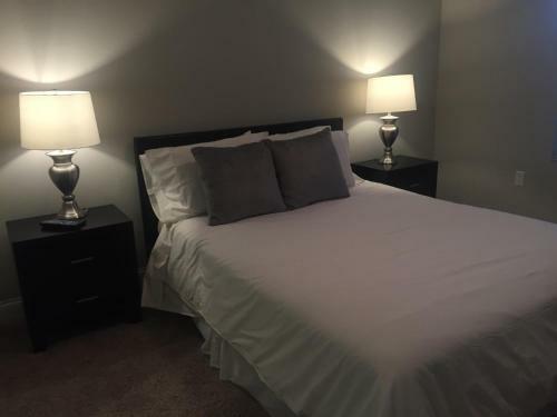 Apartamentos Luxury 2-bedroom, 2-bathroom W Pool