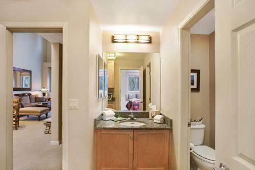 Lodge Mammoth Golf Properties By 101 Great Escapes