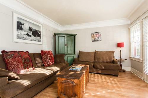 Apartamento Hollywood Hills Suites