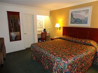 Motel Redondo Inn And Suites