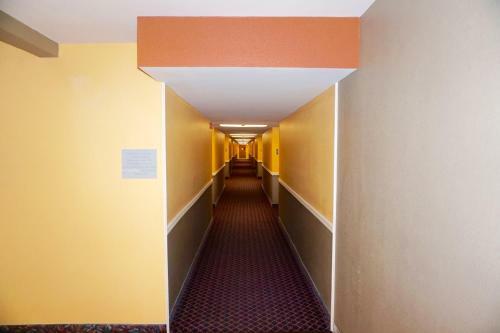 Hotel Rodeway Inn & Suites Ridgecrest