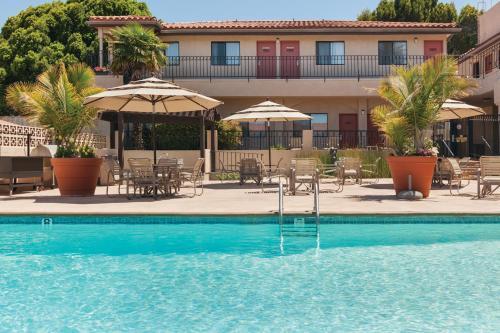 Motel Sands Inn & Suites