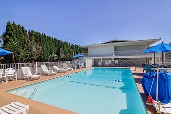 Motel 6 Santa Barbara-state