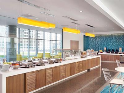 Hotel Springhill Suites By Marriott San Diego Downtown/bayfront