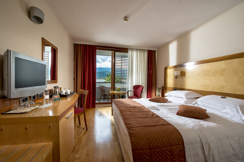 Best Western Lovec Premier Hotel