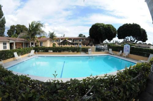 Motel Oasis Inn And Suites