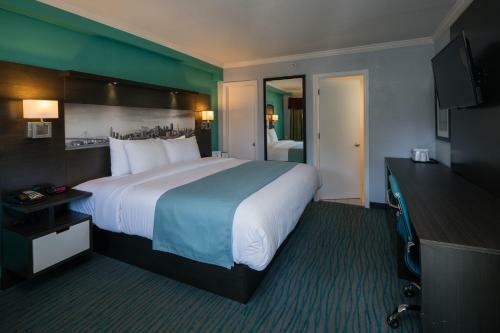 Motel Days Inn Civic Center