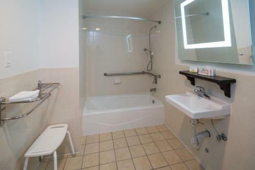 Motel Days Inn Civic Center
