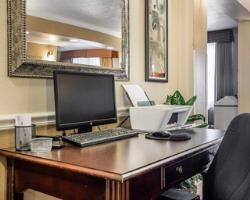 Hotel Comfort Inn & Suites Visalia - Sequoia
