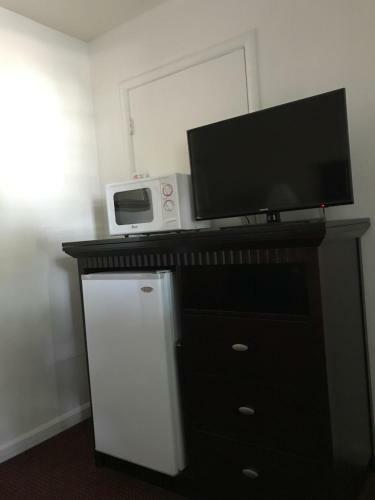 Townhouse Motel