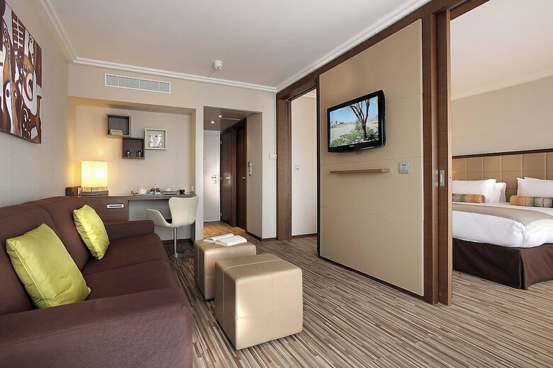 AC Hotel Ambassadeur Antibes - Juan Les Pins