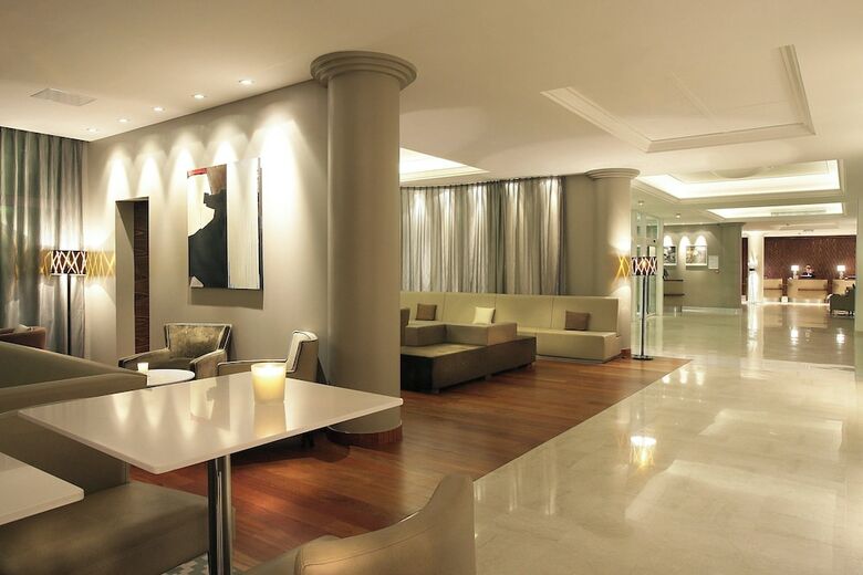 AC Hotel Ambassadeur Antibes - Juan Les Pins