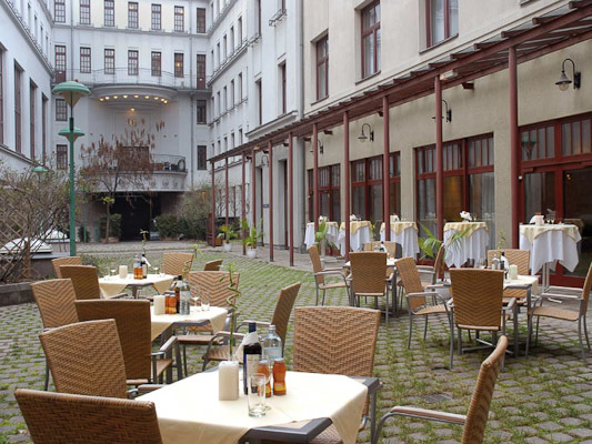 Austria Trend Hotel Favorita