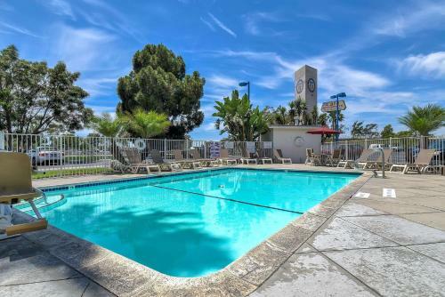 Motel 6 Westminster South - Long Beach Area