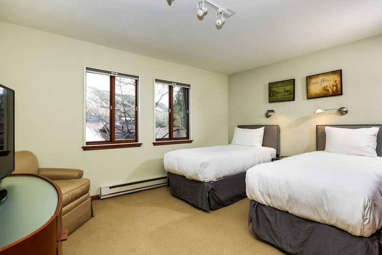 Apartamentos Aspen Silverglo By Frias