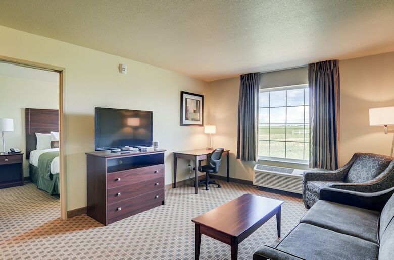 Hotel Cobblestone Inn & Suites Eaton