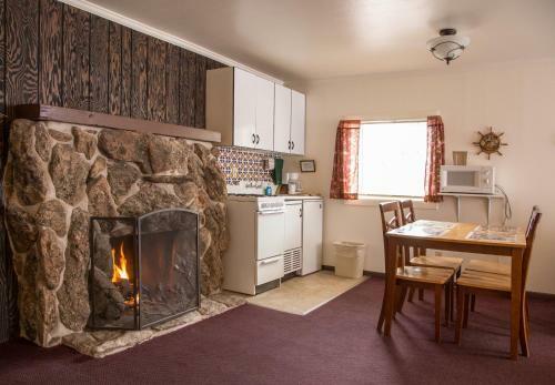 Motel Peak To Peak Lodge