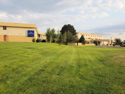 Hotel Clarion Inn Fort Morgan