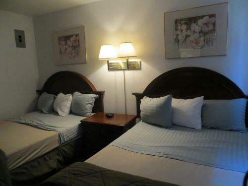 Silver Saddle Motel
