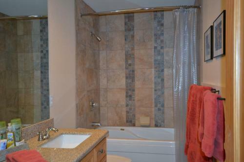 Apartamentos Tenderfoot Lodge