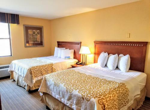 Hotel Days Inn Bradley Airport