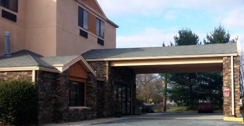 Hotel Baymont Inn & Suites Newark