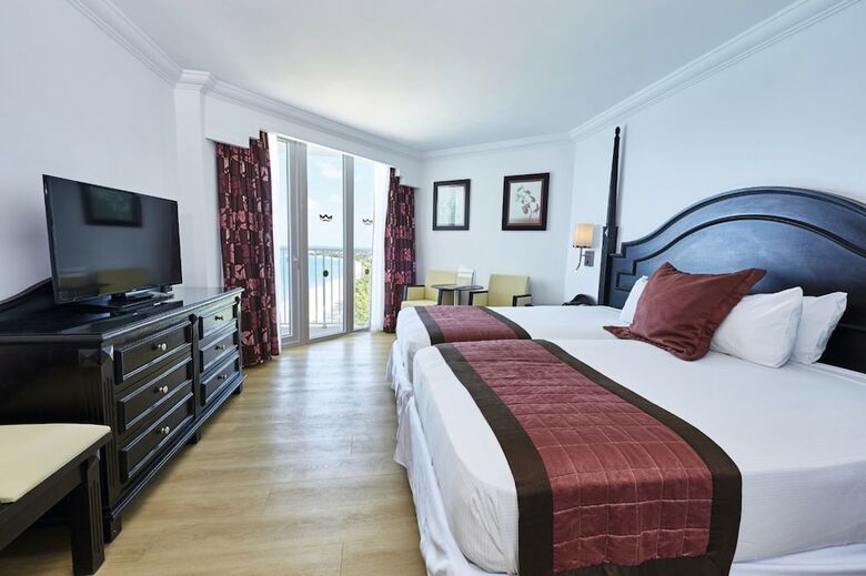 Hotel Riu Palace Paradise Island All Inclusive