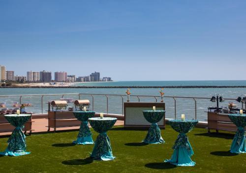 Hotel Opal Sands