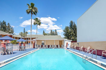 Hotel Howard Johnson Inn Fort Myers