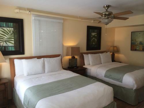 Posada Douglas House