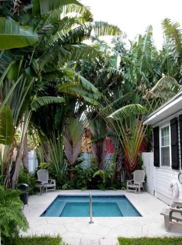 Bed & Breakfast An Island Oasis