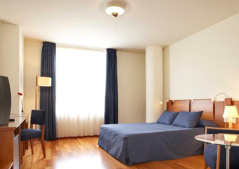 Hotel Arrahona