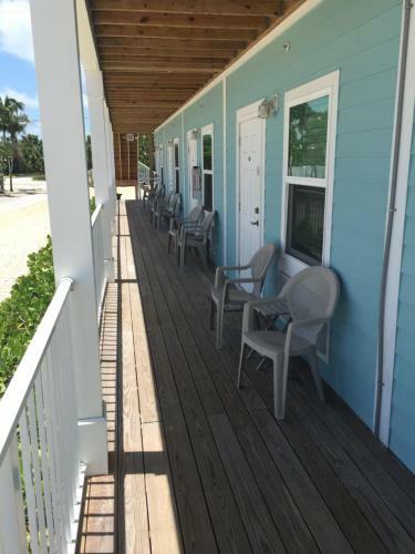 Bonefish Bay Motel & Rv's