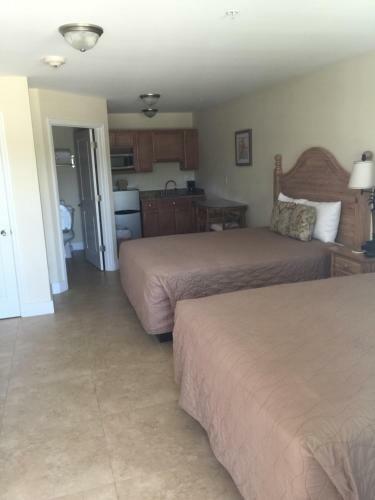 Bonefish Bay Motel & Rv's
