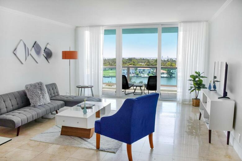 Apartamentos Seacoast Suites